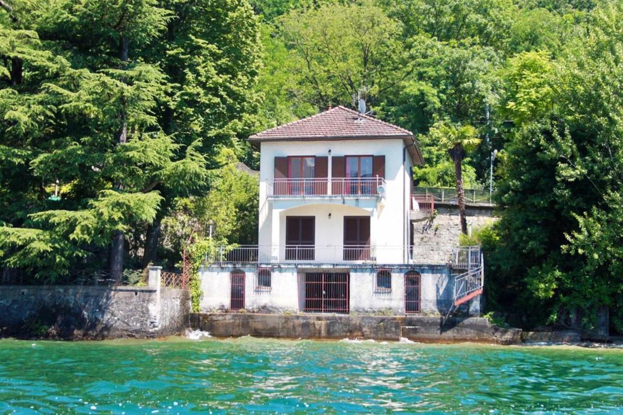 Casa Spiaggia Brezzo Buitenkant foto